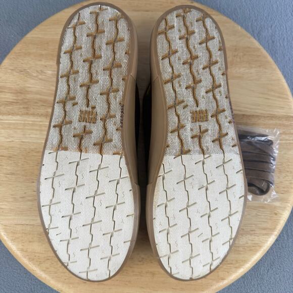 FRYE Gia Canvas Low-Top Bronze Casual Sneaker New Women’s Size 9M US Rare - Picture 7 of 8